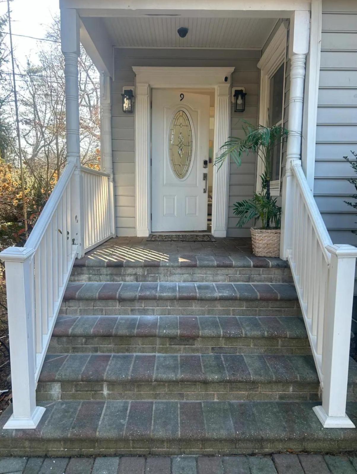 Private Suite In Huntington Station Exterior foto